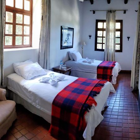 Hotel Hacienda La Carriona à Sangolquí Extérieur photo